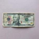 サービス業界はボーナスも安いのか？【業種別のボーナス額も解説】