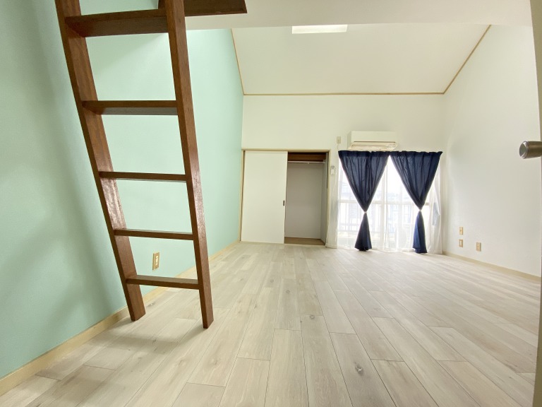 リフォーム後の部屋2