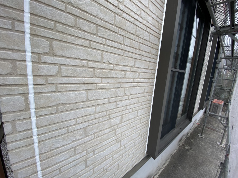 シーリング充填後の外壁