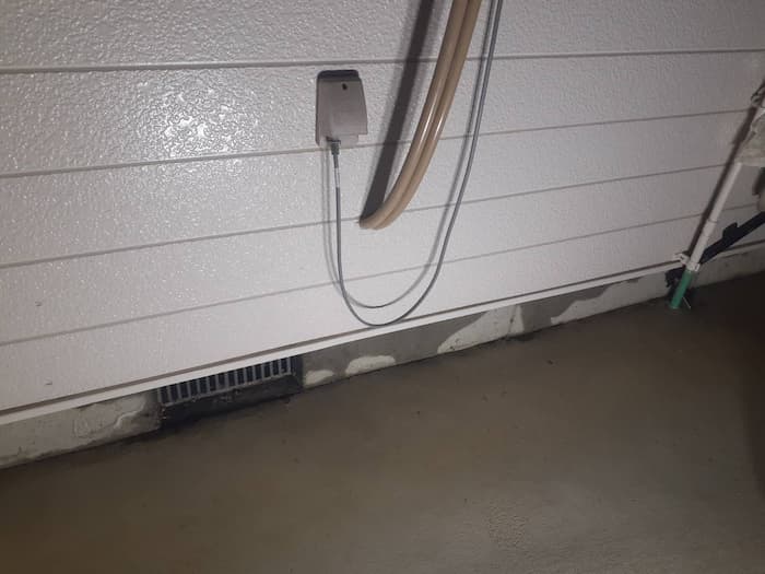 廊下への水漏れ