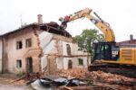 木造一戸建ての解体費とアスベスト調査費とは?【3社に見積もりした結果】
