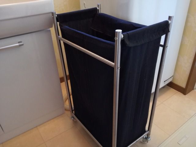 洗濯カゴ