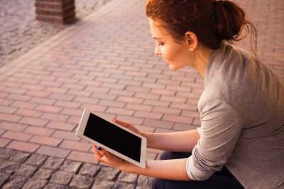 女性の平均年収はどれくらい?正社員・非正規での違いなど