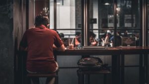 一人暮らし・独身の生活費の平均とは?【エリア別で徹底調査!】